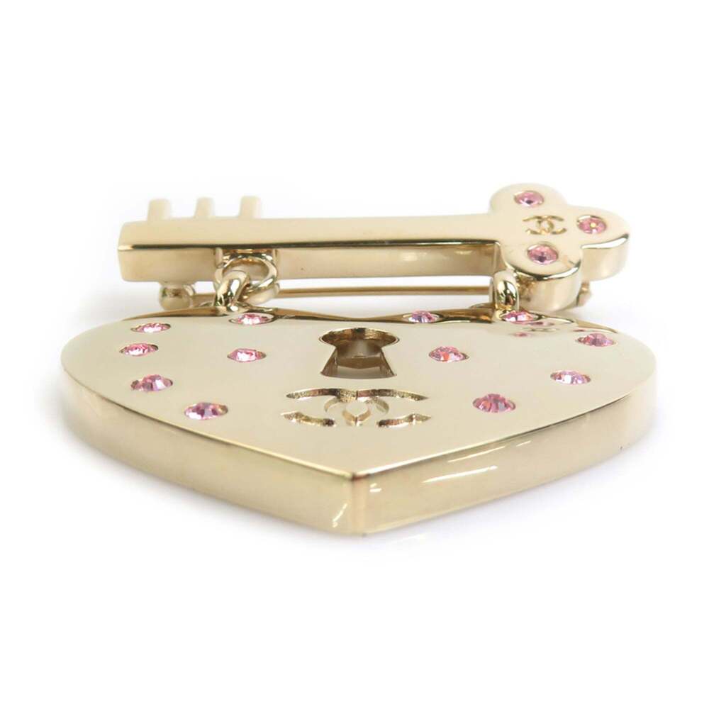 CHANEL Pink Heart Brooch - Picture 3 of 8